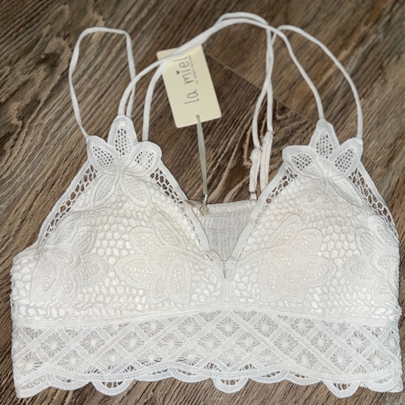 Crochet Bra Top - Picture 1 of 3